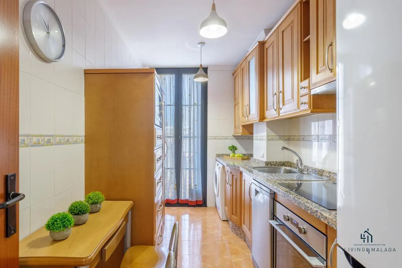 Apartment Living4Malaga Plaza De Las Cofradias Spain
